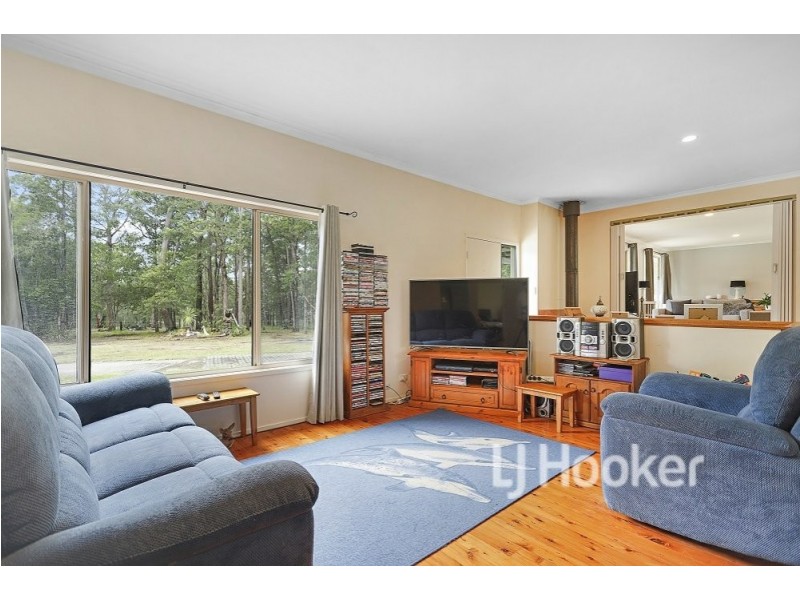 63 Cambourne Road, Tomerong NSW 2540