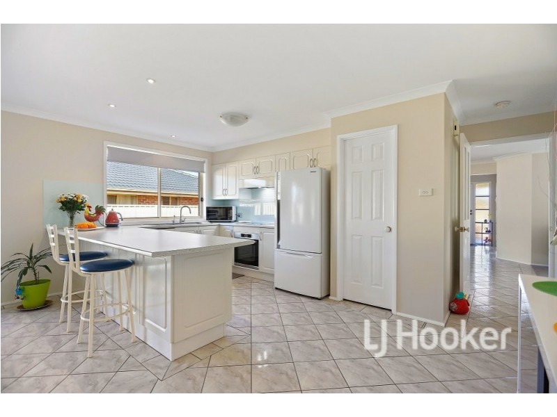 8 Keldie Close, St Georges Basin NSW 2540