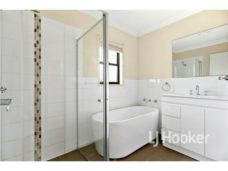 6 Wallabia Place, Sanctuary Point NSW 2540
