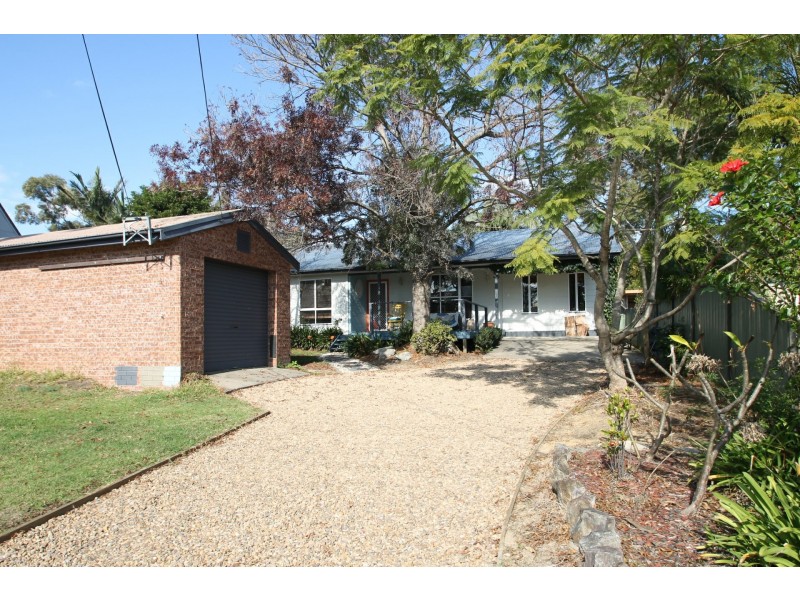 18 Carmel Drive, Sanctuary Point NSW 2540