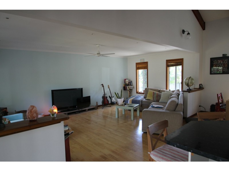 18 Carmel Drive, Sanctuary Point NSW 2540