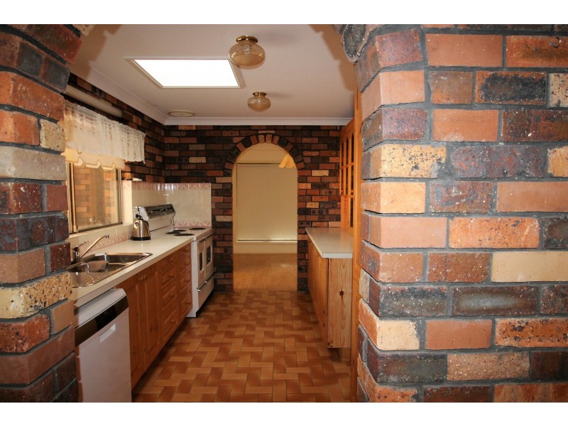241 Walmer Avenue, Sanctuary Point NSW 2540