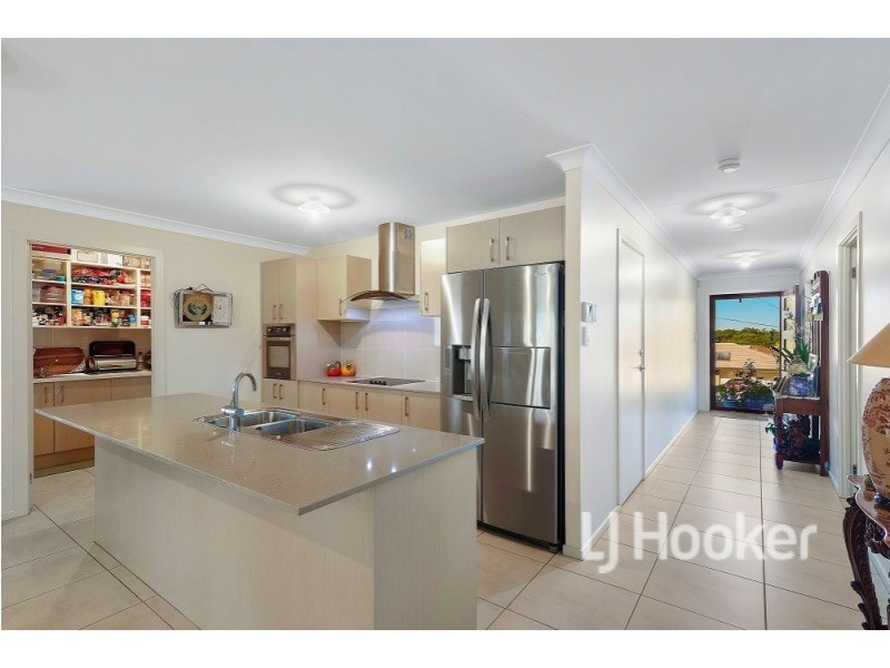 52 Tasman Road, St Georges Basin NSW 2540