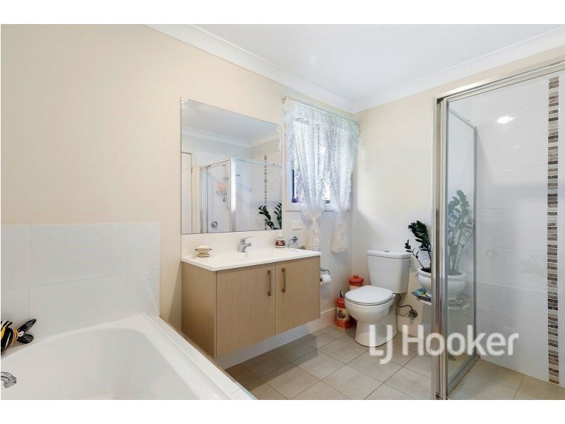 52 Tasman Road, St Georges Basin NSW 2540