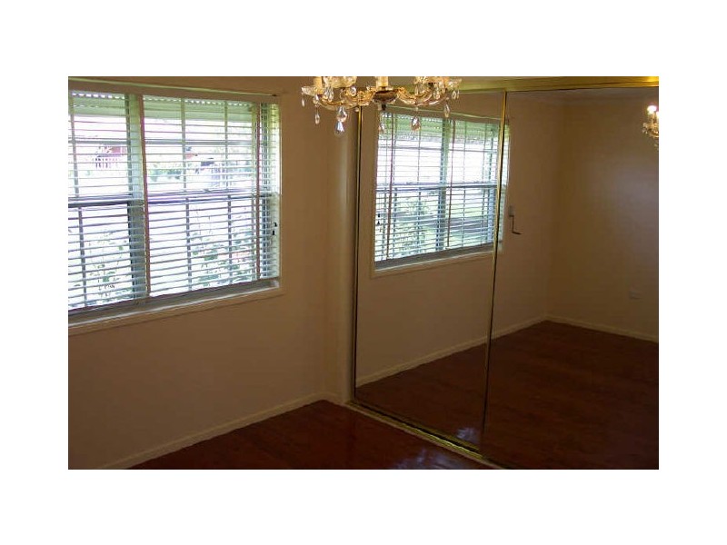 18 Roger Place, Blacktown NSW 2148