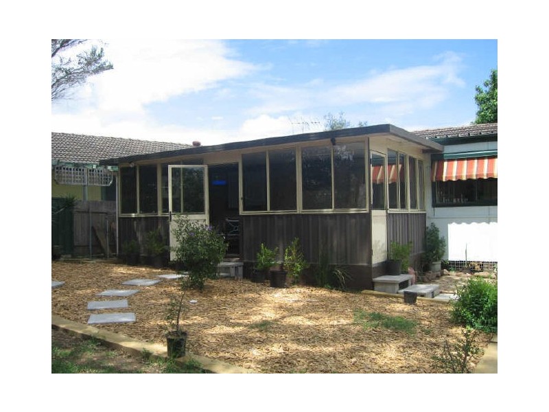 19 Landy Road, Lalor Park NSW 2147