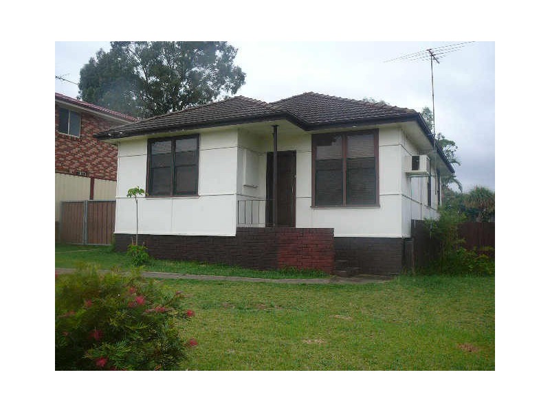 43 Dawn Drive, Seven Hills NSW 2147