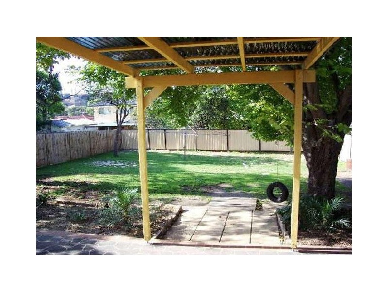 15 Nowland Street, Seven Hills NSW 2147