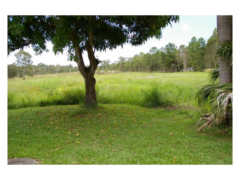 27 Emu Rd, Elimbah QLD 4516