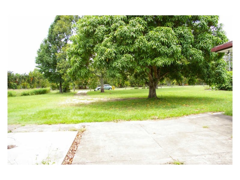 27 Emu Rd, Elimbah QLD 4516