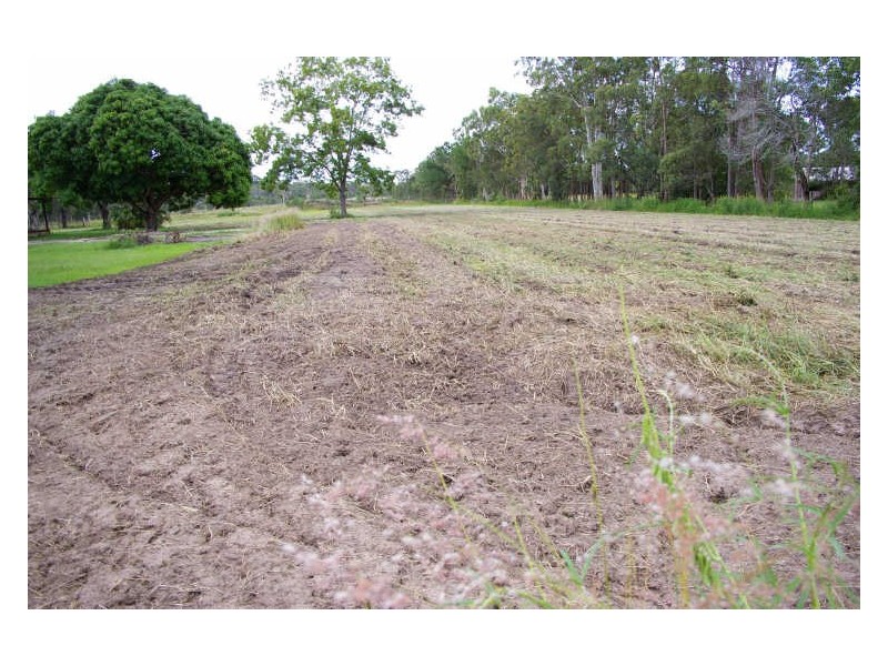 27 Emu Rd, Elimbah QLD 4516