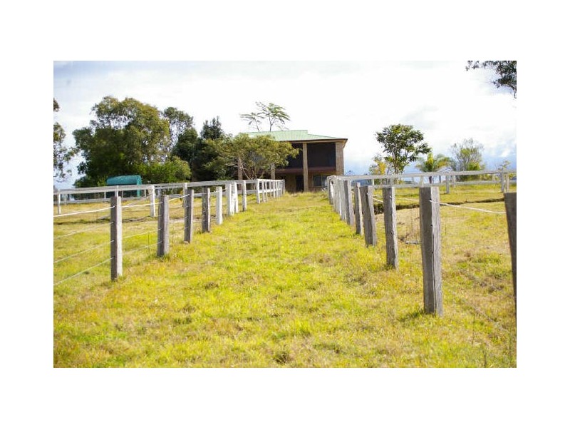 890 Kilcoy-Beerwah Road, Woodford QLD 4514
