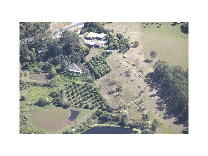 153 Moorina Rd, Moorina QLD 4506