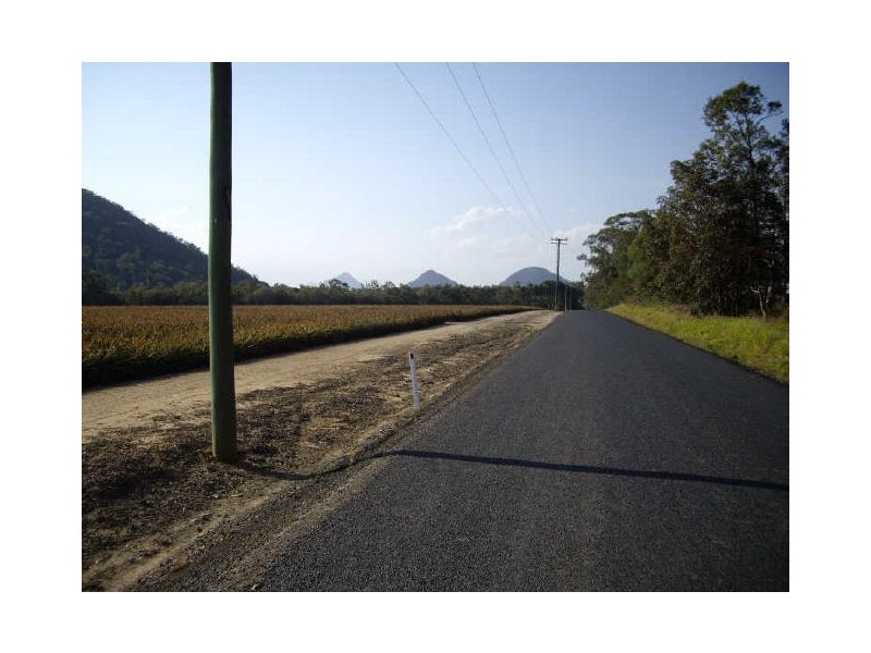 156 Boden Rd, Elimbah QLD 4516