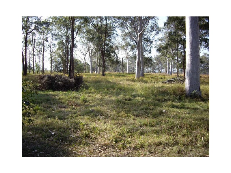 156 Boden Rd, Elimbah QLD 4516