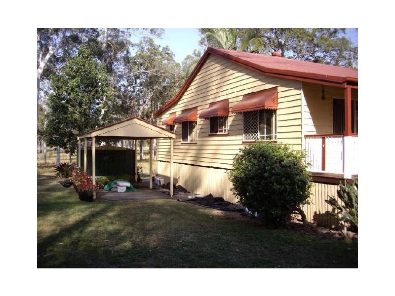 156 Boden Rd, Elimbah QLD 4516