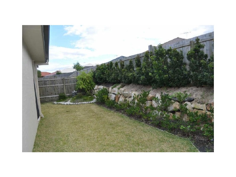 North Lakes QLD 4509