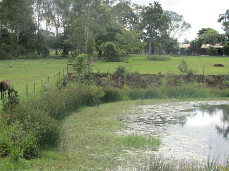 4 Gregor Court, Upper Caboolture QLD 4510