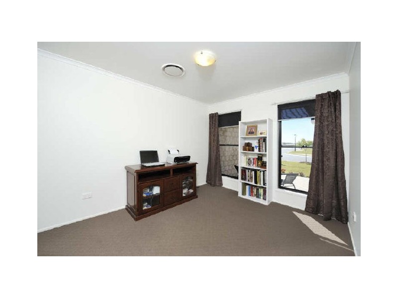 70 Moorhead St, Caboolture QLD 4510