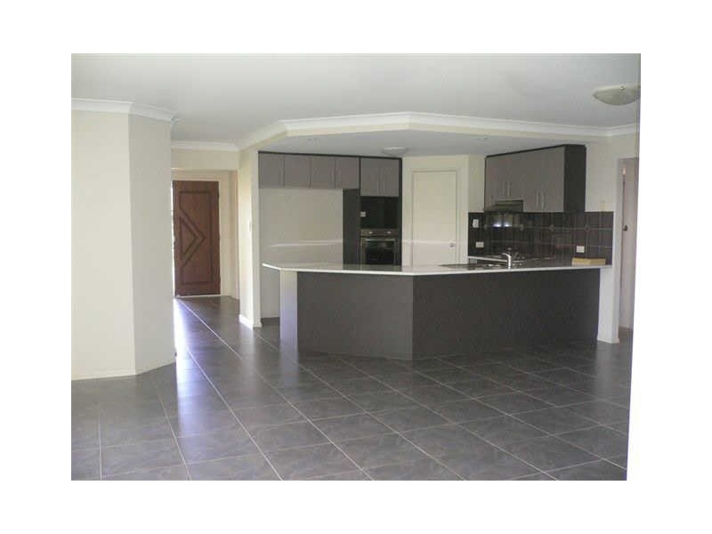 16 Briggs Drive, Caboolture QLD 4510