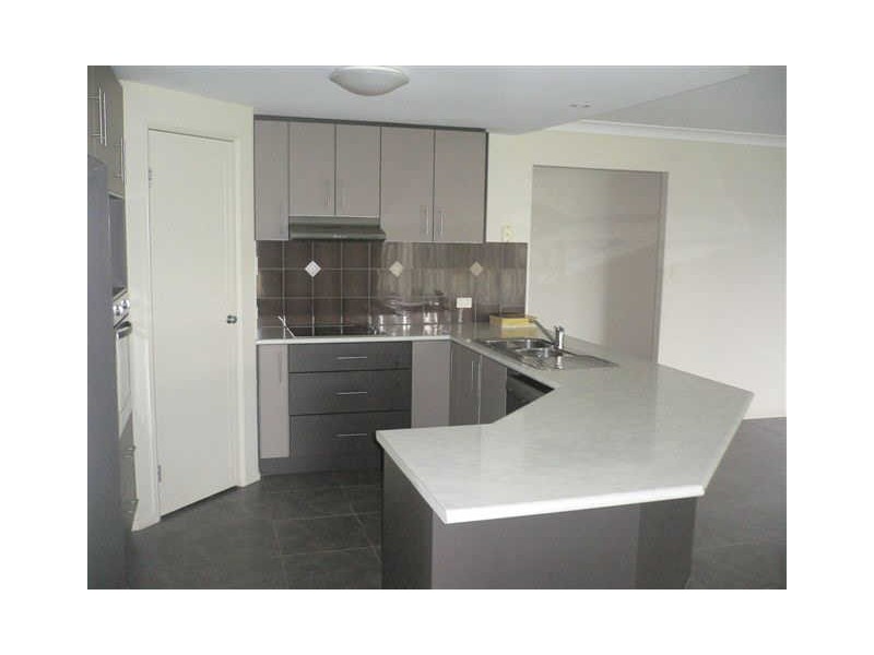16 Briggs Drive, Caboolture QLD 4510