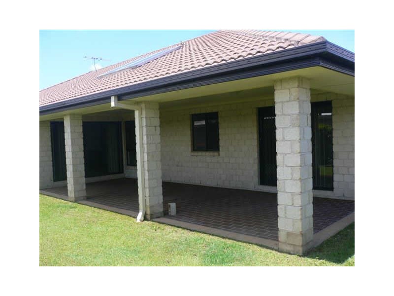 16 Briggs Drive, Caboolture QLD 4510