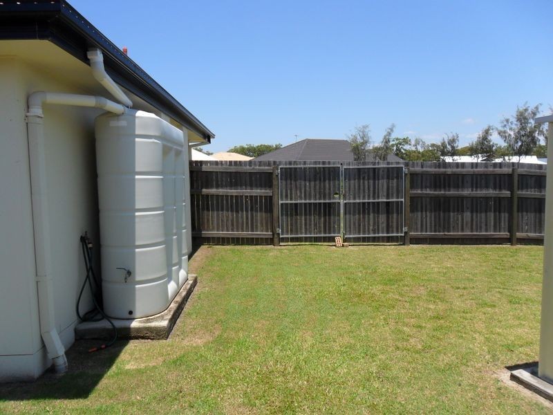 Sandstone Point QLD 4511