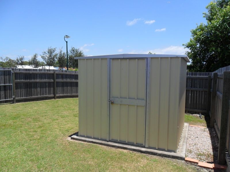 Sandstone Point QLD 4511