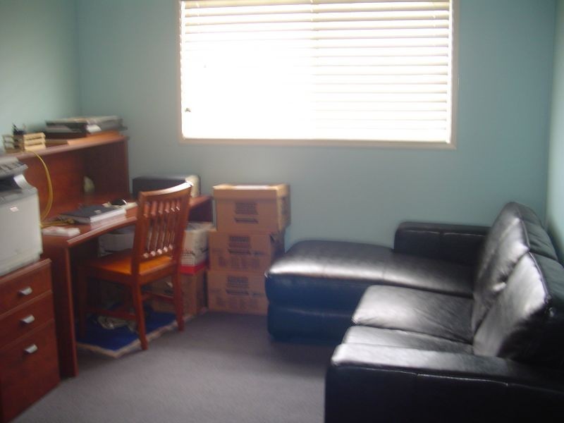 2 Whiteoak Pl, Caboolture QLD 4510