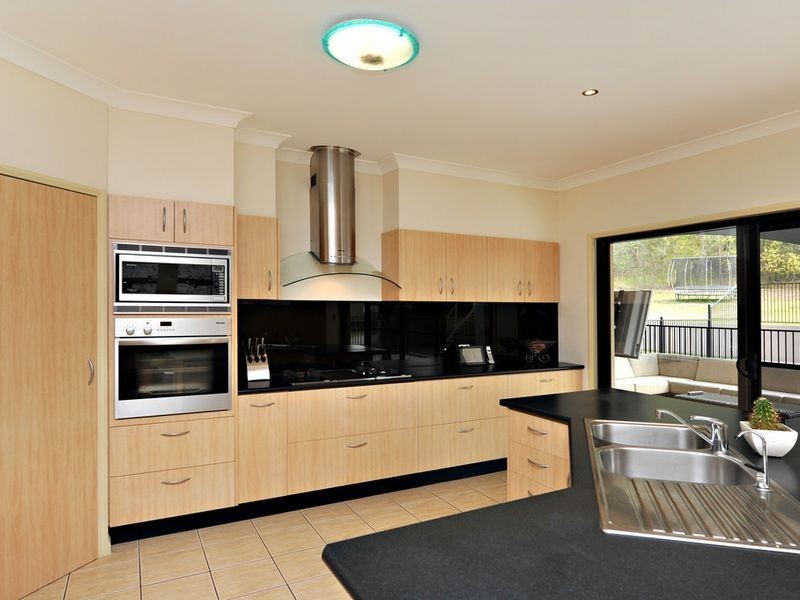 78 Wattlebird Drive, Elimbah QLD 4516