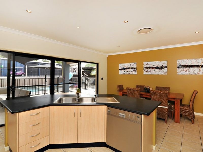 78 Wattlebird Drive, Elimbah QLD 4516