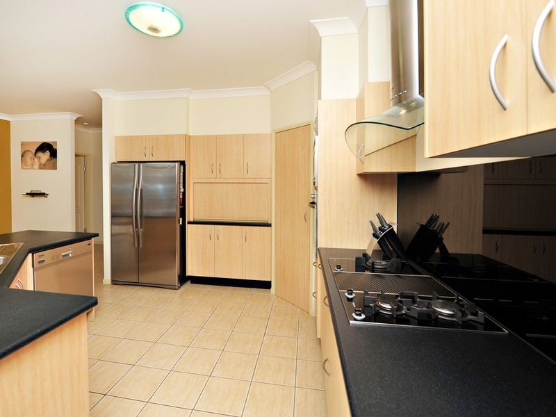 78 Wattlebird Drive, Elimbah QLD 4516