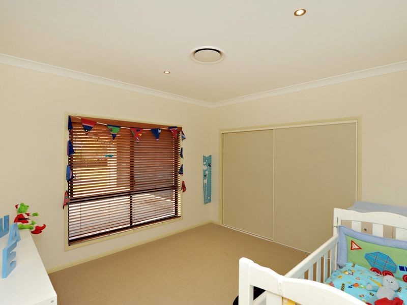 78 Wattlebird Drive, Elimbah QLD 4516