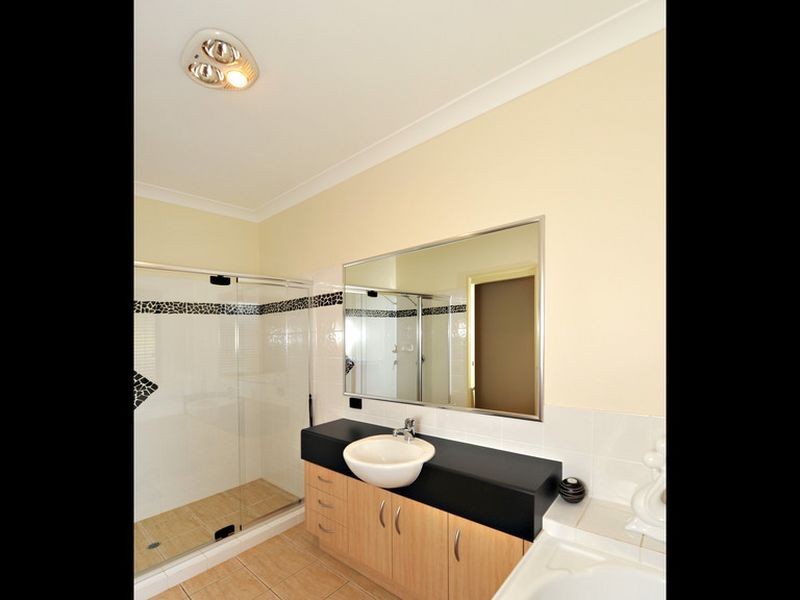 78 Wattlebird Drive, Elimbah QLD 4516