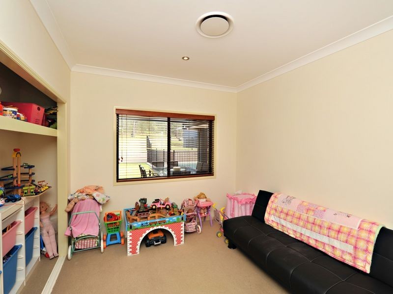 78 Wattlebird Drive, Elimbah QLD 4516