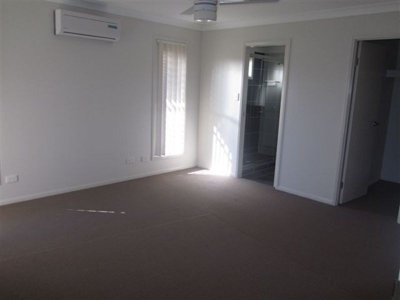 4 Kalungi Crt, Morayfield QLD 4506