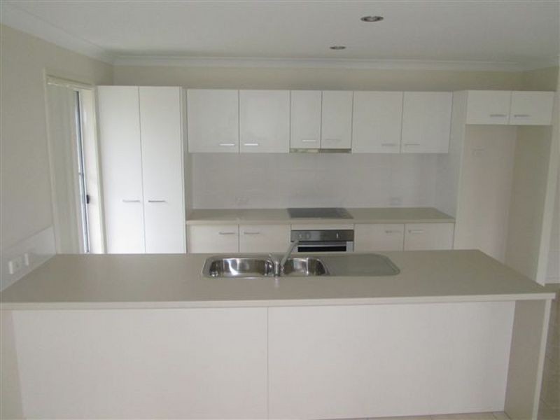 12 Salwood St, Morayfield QLD 4506