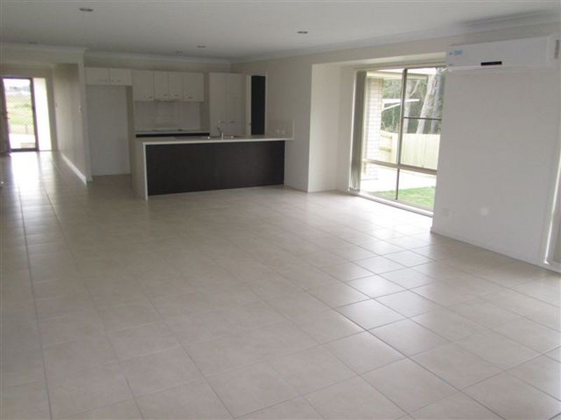 14 Salwood St, Morayfield QLD 4506