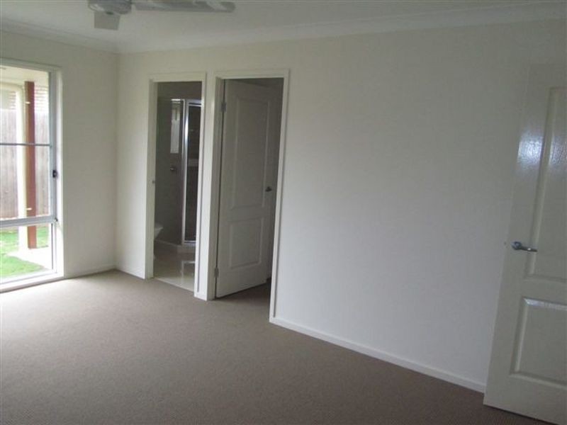 14 Salwood St, Morayfield QLD 4506