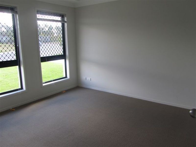 20 Citronella St, Morayfield QLD 4506