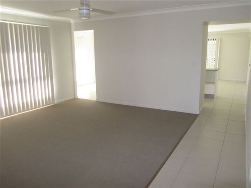 22 Citronella St, Morayfield QLD 4506