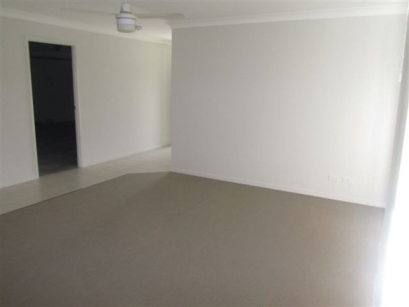 22 Citronella St, Morayfield QLD 4506