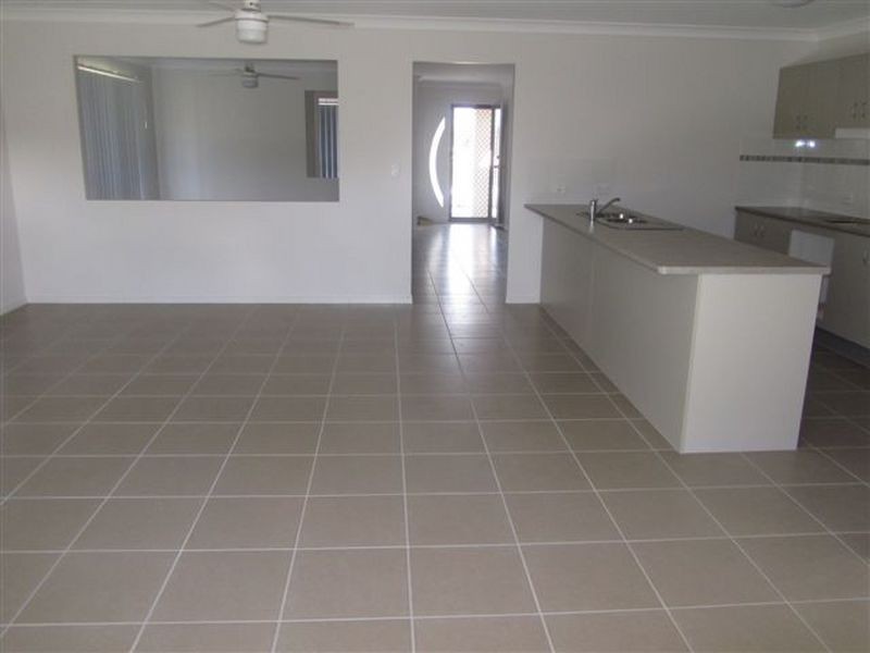 46 Acemia St, Morayfield QLD 4506