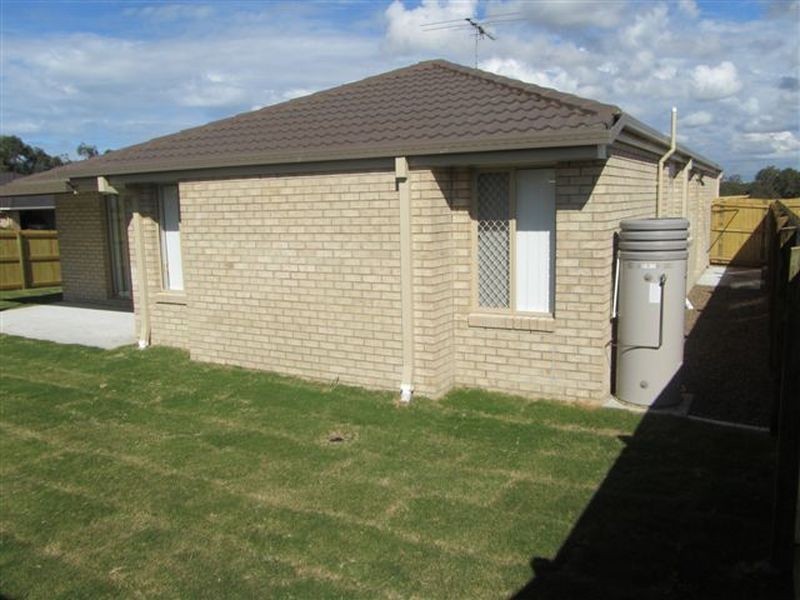46 Acemia St, Morayfield QLD 4506