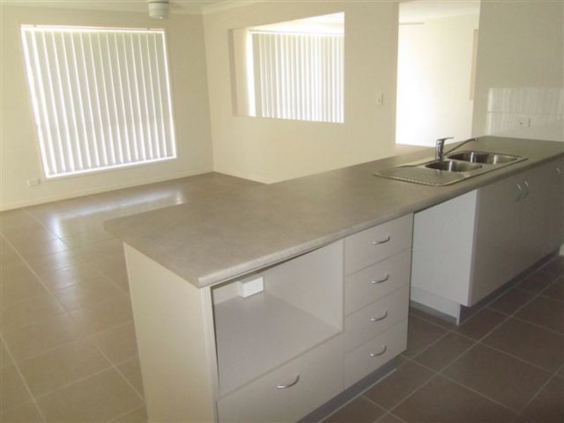 46 Acemia St, Morayfield QLD 4506