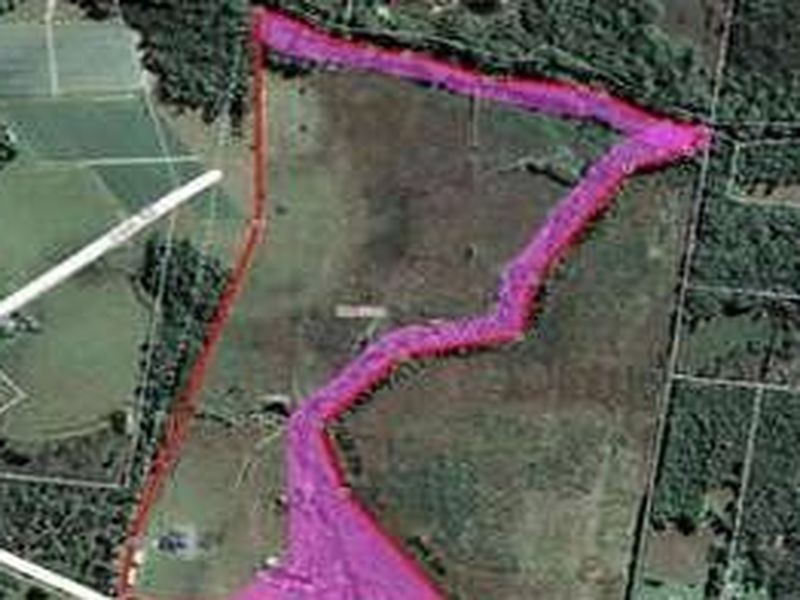 136 Mansfield Rd, Elimbah QLD 4516