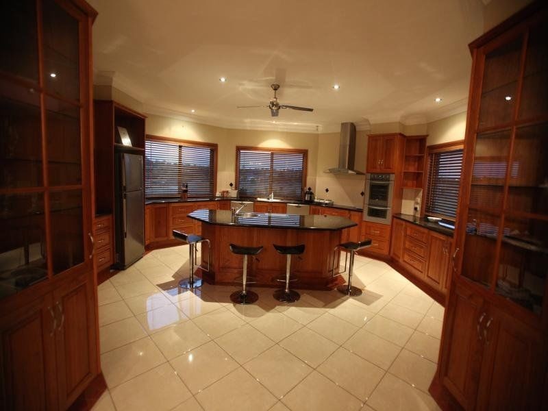 136 Mansfield Rd, Elimbah QLD 4516