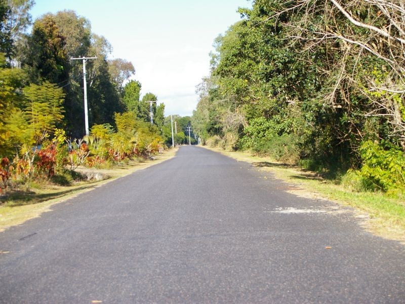 120 Wallace Rd, Beachmere QLD 4510