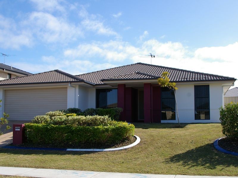 16 Hollywood Ave, Bellmere QLD 4510