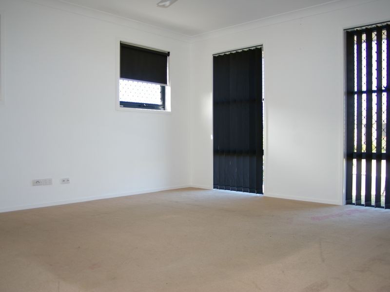 16 Hollywood Ave, Bellmere QLD 4510